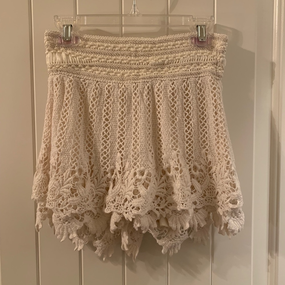 Lace off white skirt
